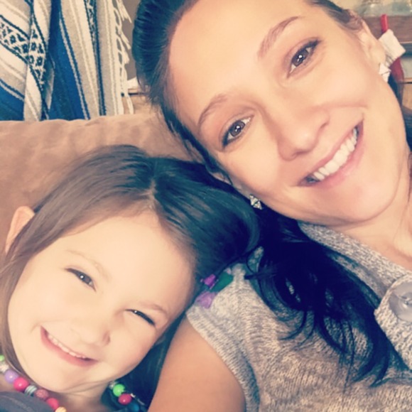 Meet your Posher, Esther - Picture 1 of 1